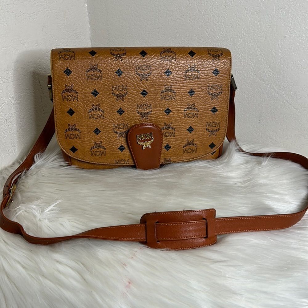 Authentic Mcm Cognac Flap Flap Shoulder Bag